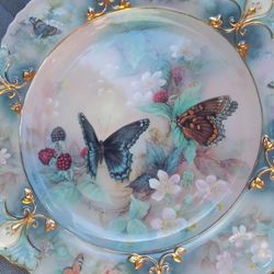 ENCHANTED WINGS BY LINA LIU BUTTERFLY COLLECTABLE PLATE!!