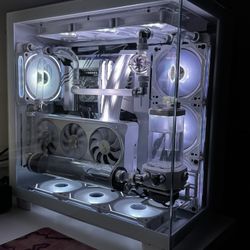 Intel i9 12900k + RTX 4070 Gaming PC