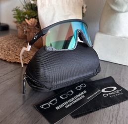 New Oakleys  Box, Pouch Cloth All Included