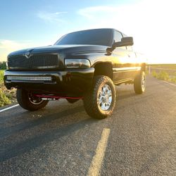 1999 Dodge Ram 2500 24V Cummins 4x4 Non 53 Block