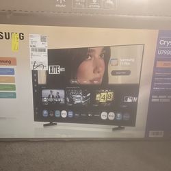 55” New Samsung T V