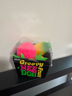 Needoh groovy fruit