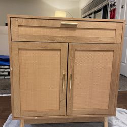 Sideboard buffet cabinet woth drawer and doors I storage I kitcken I Living room I bedroom.