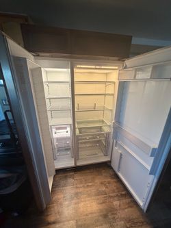 Refrigerator sub-zero