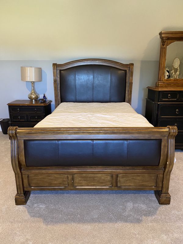 Ashley Furniture Rowley Creek bedroom set
