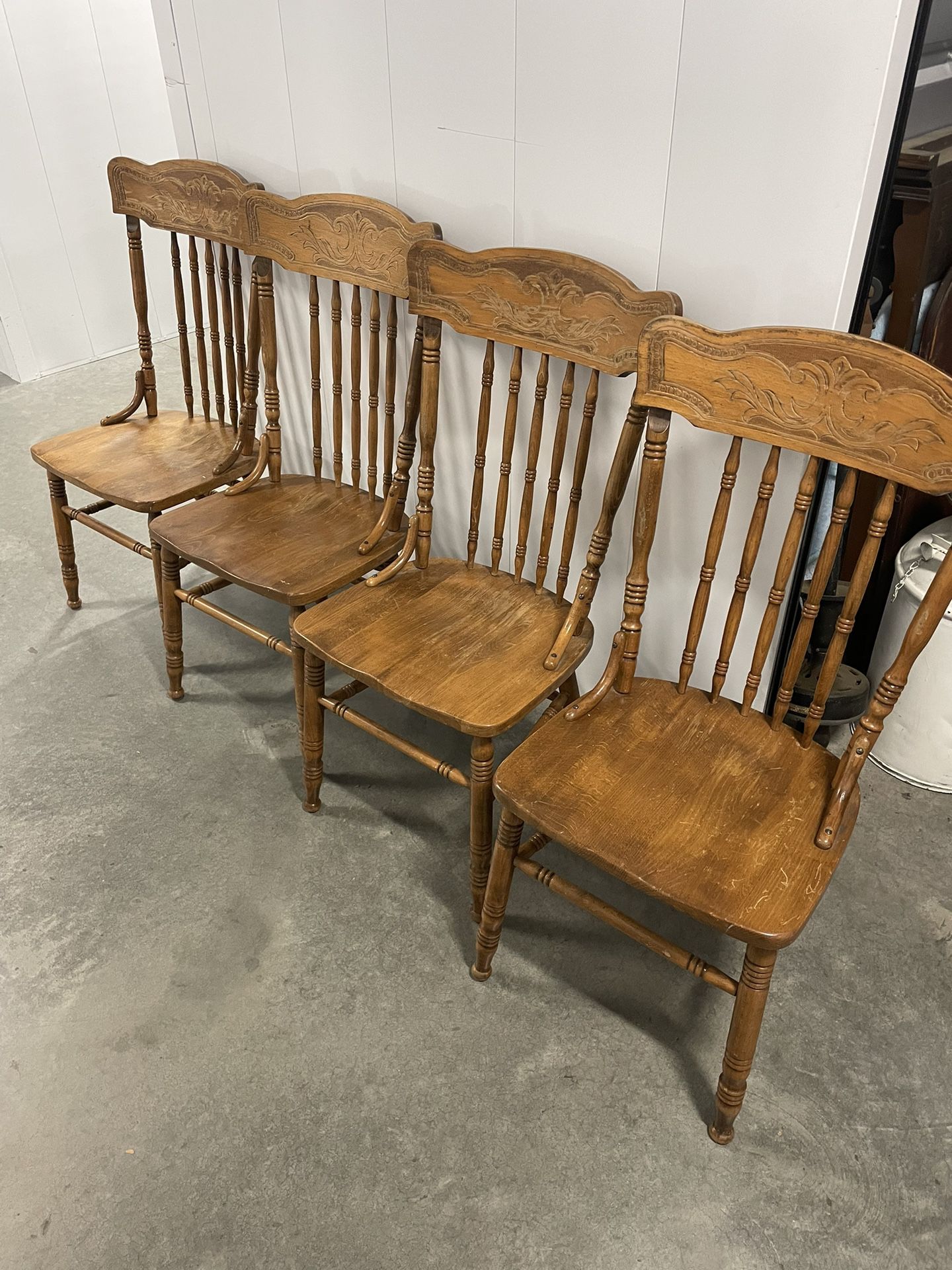 Press Back Wood Chairs (set Of 4)