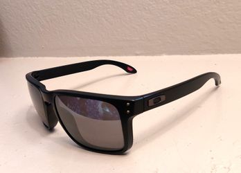 Oakley Hollbrook sunglasses *used rarely *