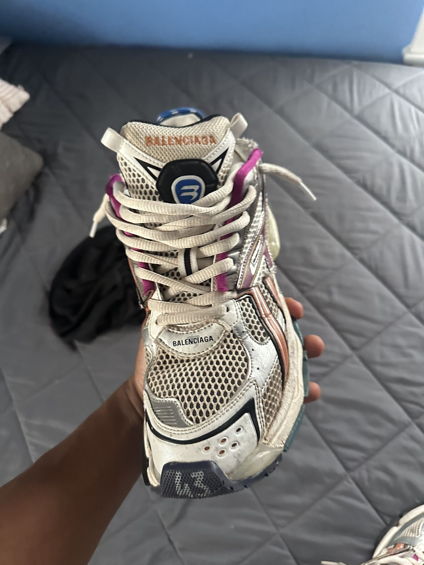 Balenciaga Runners 43