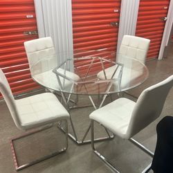 White Round Table With 4 Chairs 