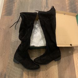 Ana Pixie Black Boots 