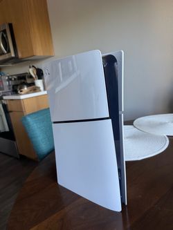 PS5 Slim Digital