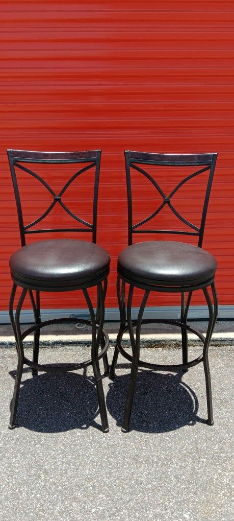 $20 Barstool Set (2) Immediate Pickup