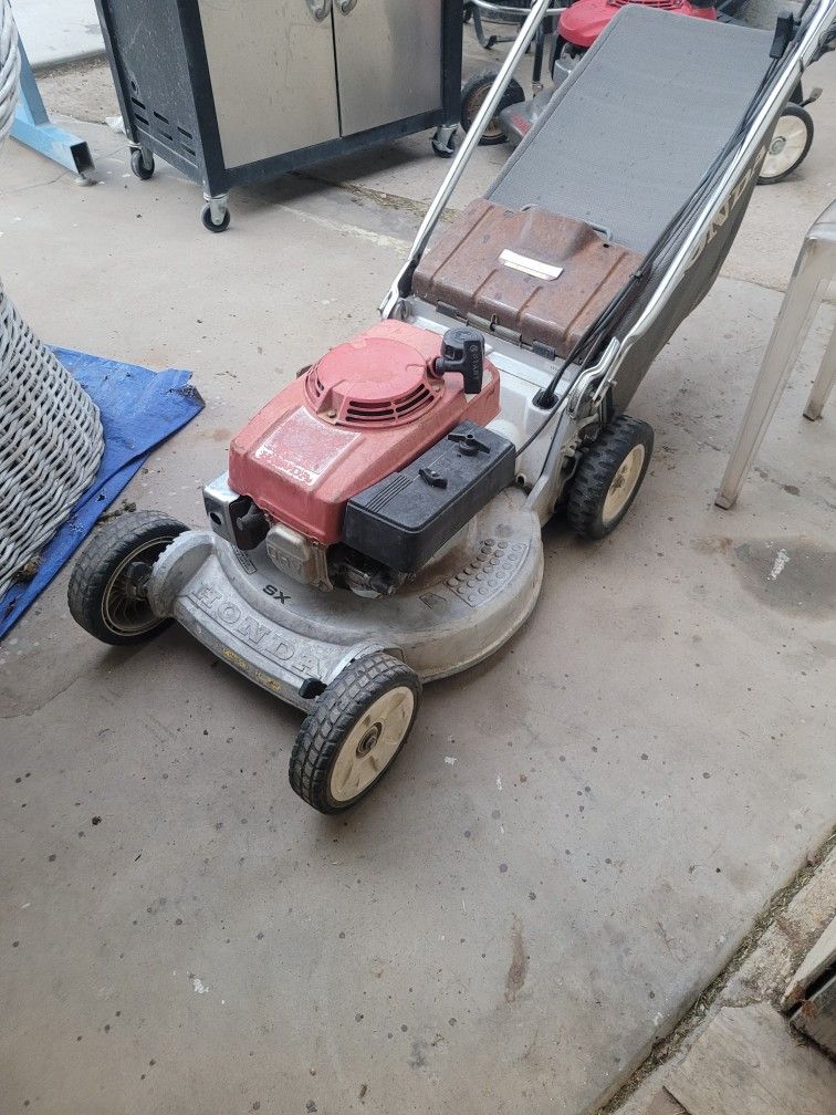 Honda Lawn Mower