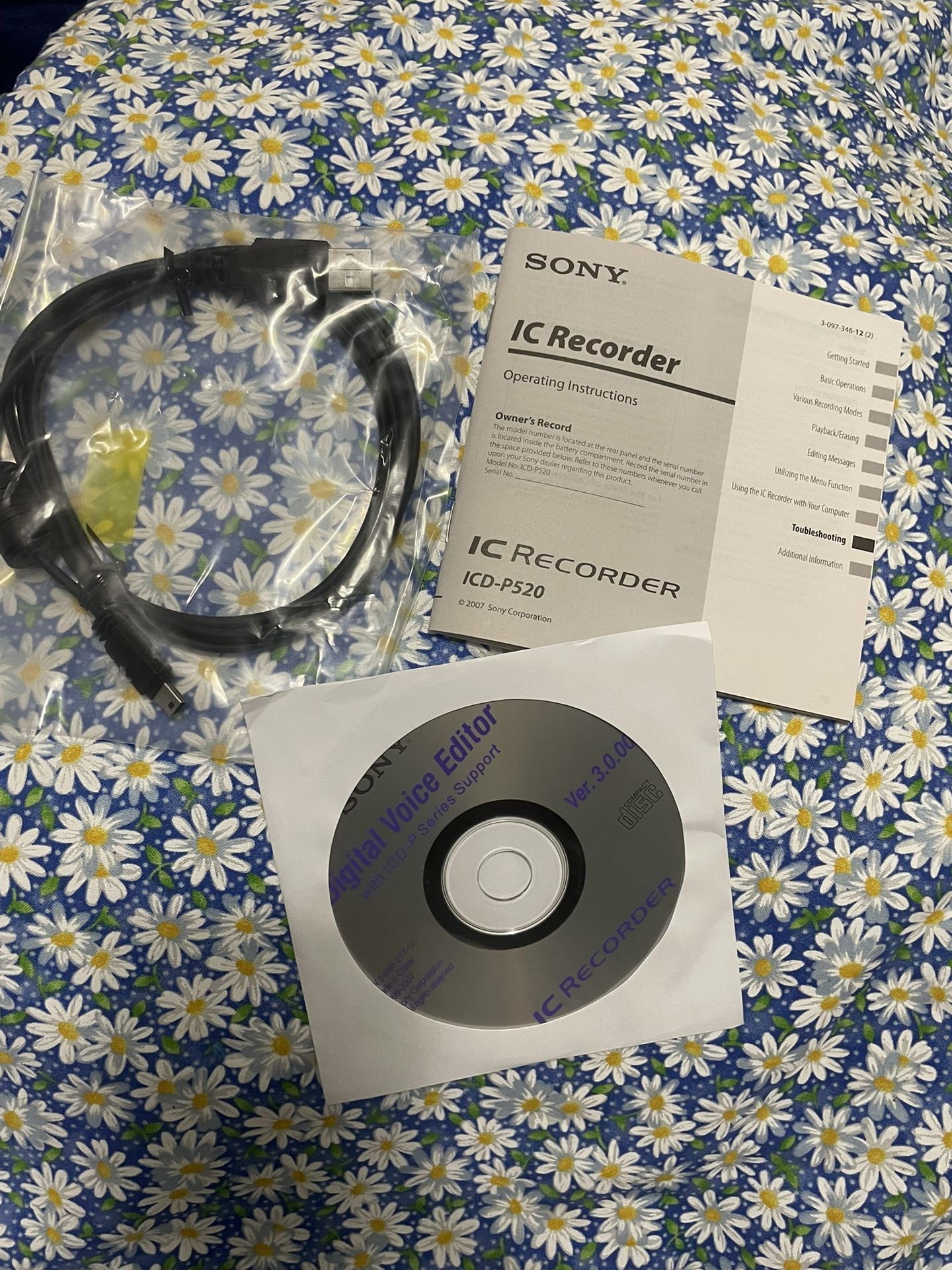 Sony Recorder Extras, Directions, Cable, & editorial Disc.