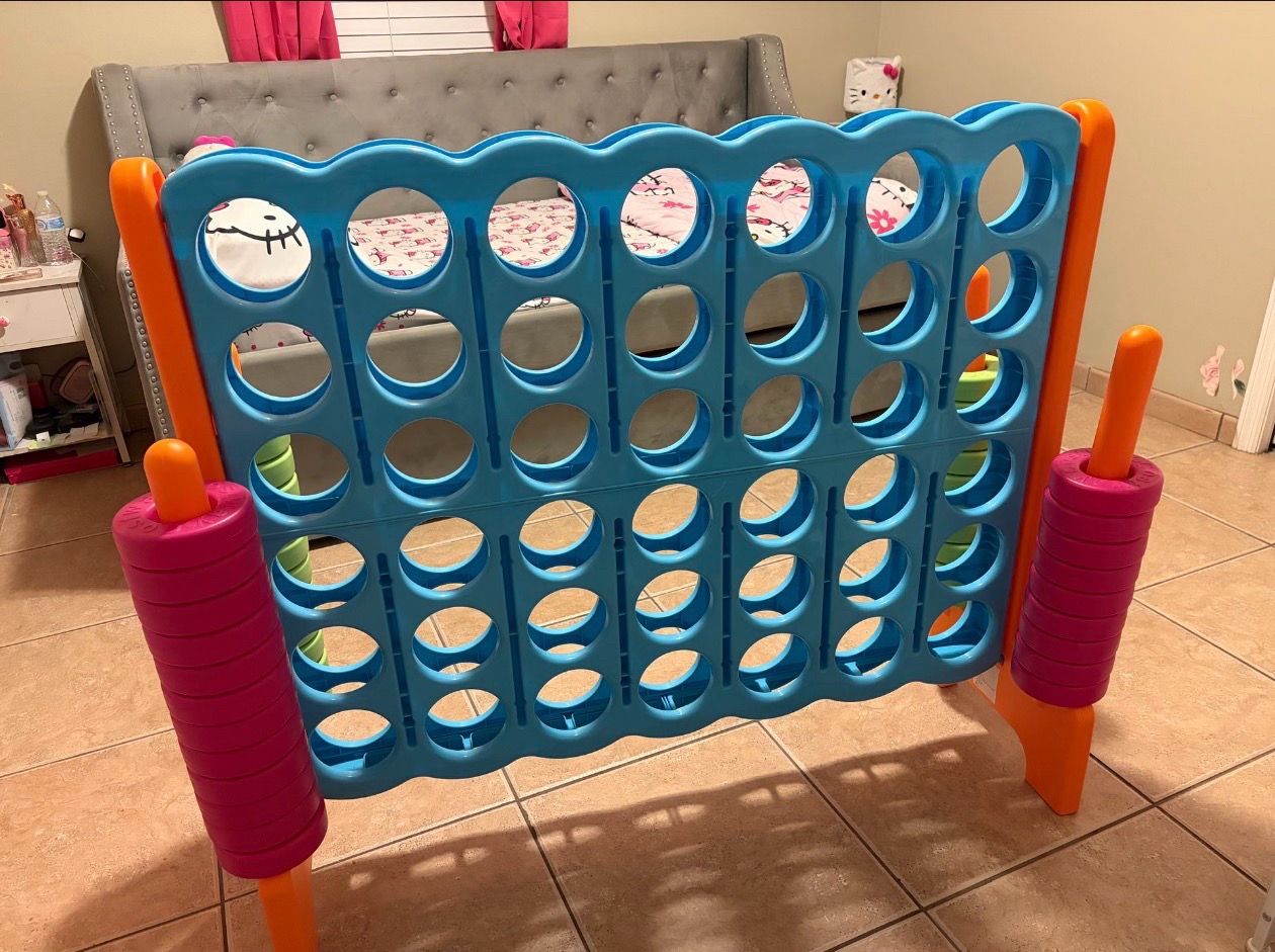 Giant 4-in-A Row Game