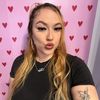 Chloe Chock