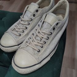 Designer Chuck Taylor's Converse All Stars. 