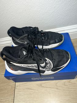 Giannis 4.5 Y With Box