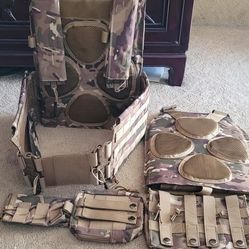 Outdoor Sports & Role-Playing Games, Lightweight Protective Gear with Multiple Pouches