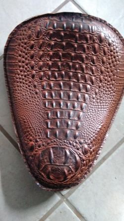 Bobber seat Fake gator