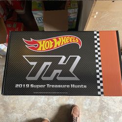 2019 Super Treasure Hunt Set