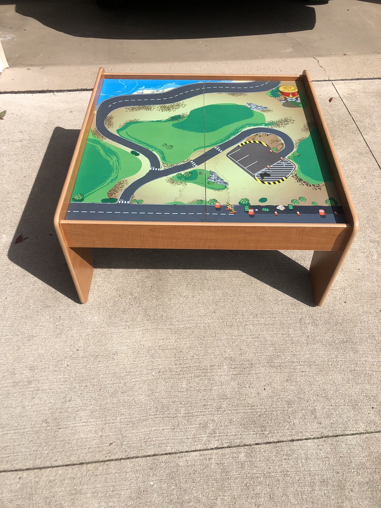 Train Table Local Sale No Shipping