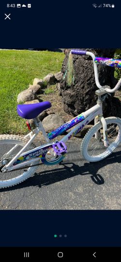 20” Splash Bike For Girls (Good Condition)