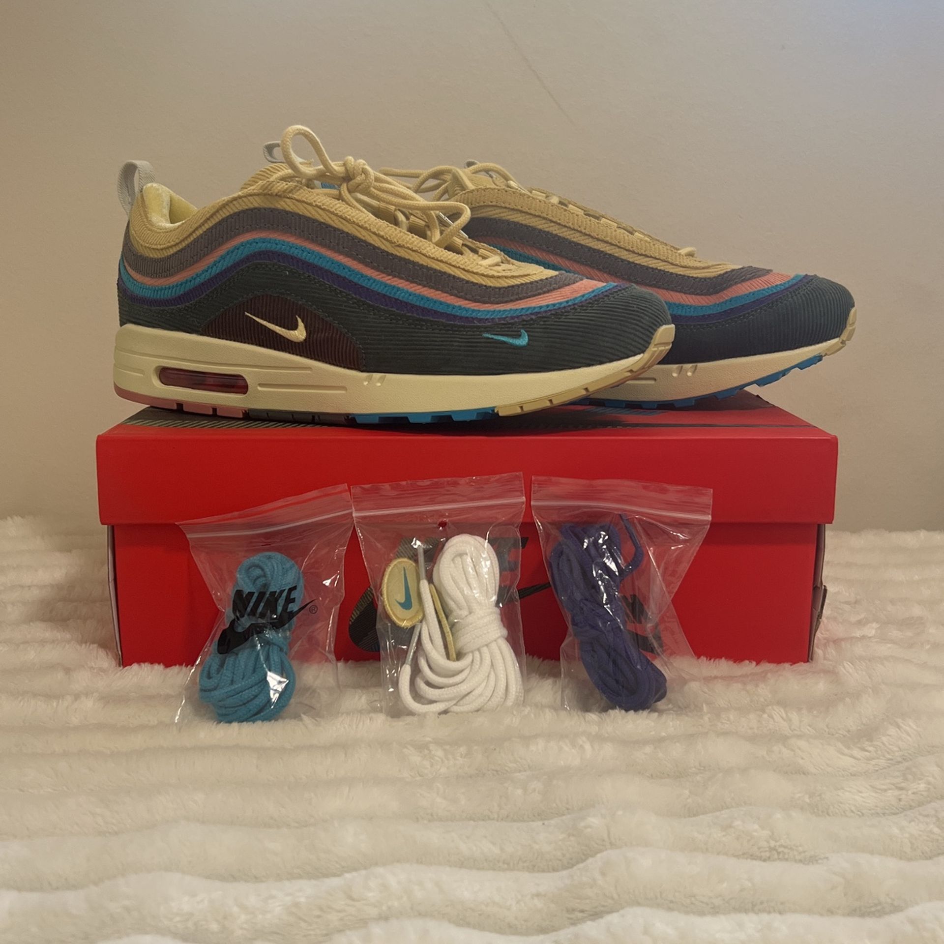 Nike Air Max 1/97, Extra Lace Sets, Box Included
