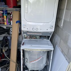 Lavadora Y Secadora Washer And Dryer