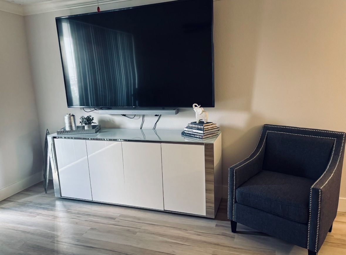 City Furniture White Glass Tv Stand Storage Buffet Table