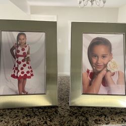 2 5x7 Picture Frames