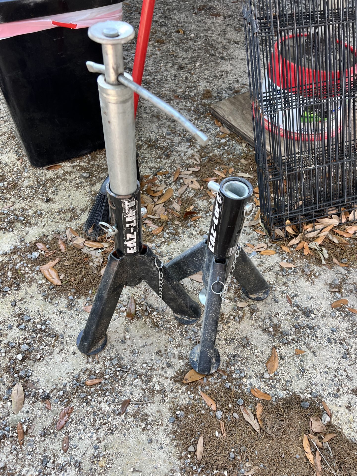 2 EAZ-lift Rv Stabilizers