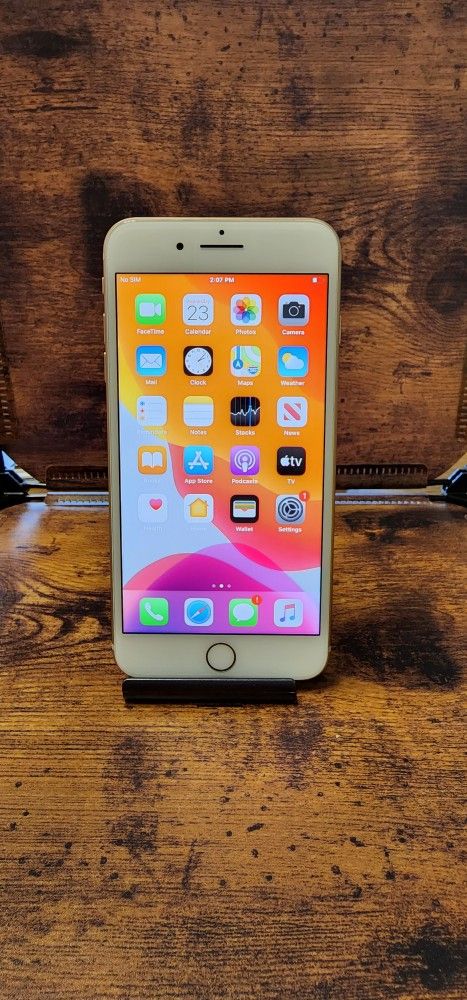 IPhone 8+Plus Unlocked 64gb
