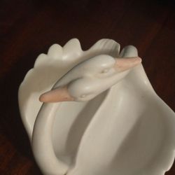 FITZ AND FLOYD DOUBLE SWAN DIVIDED DISH 1982