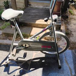Health Master 160 Exercise Bike 