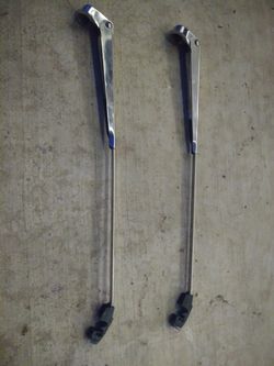 1954 Chevy Bal Air windsheild wiper arms