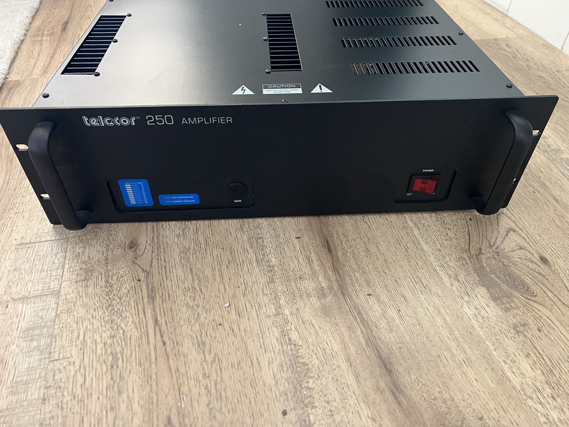Telecor Amplifier 250 W