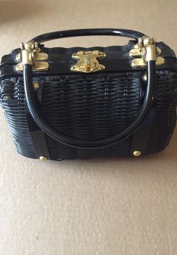 Vintage wicker purse