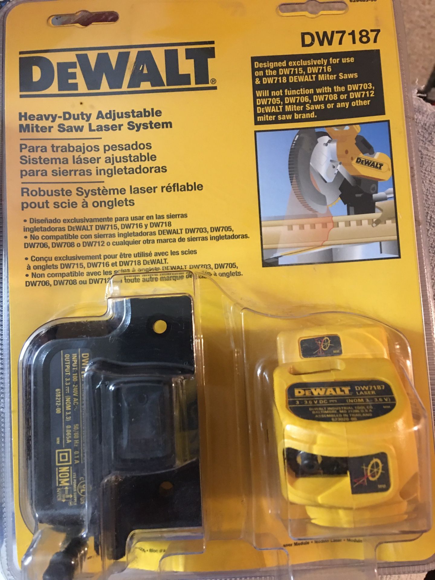 DeWalt Heavy Duty Adjustable Miter Saw Laser System DW7187