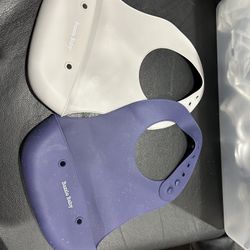 2 Bazzle Baby Silicone Bibs
