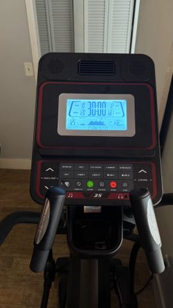 Elliptical Sole E35 / Like new