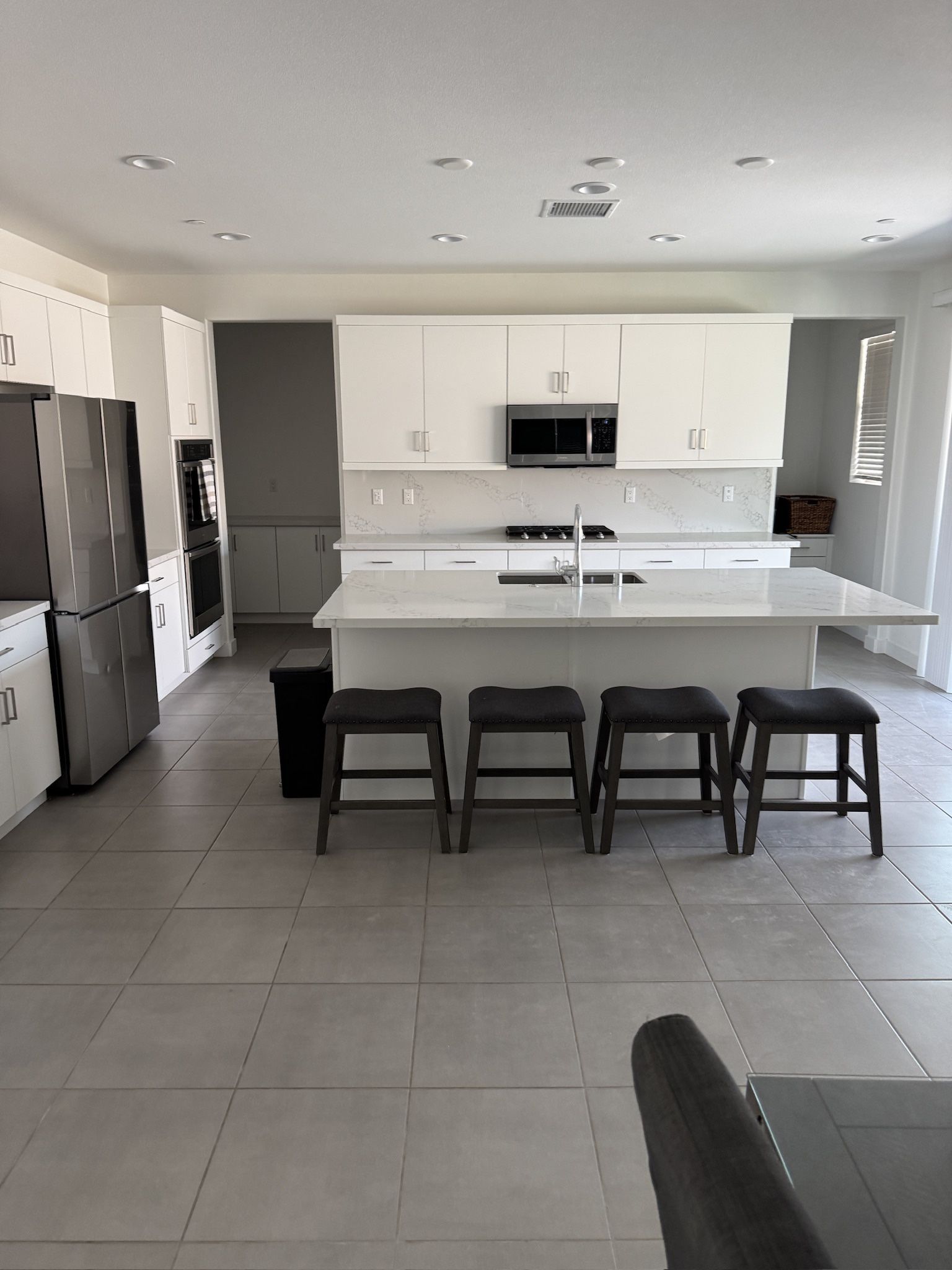 4 Counter Height Bar Stools