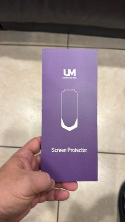Uniqueme Screen Protector – New in Box