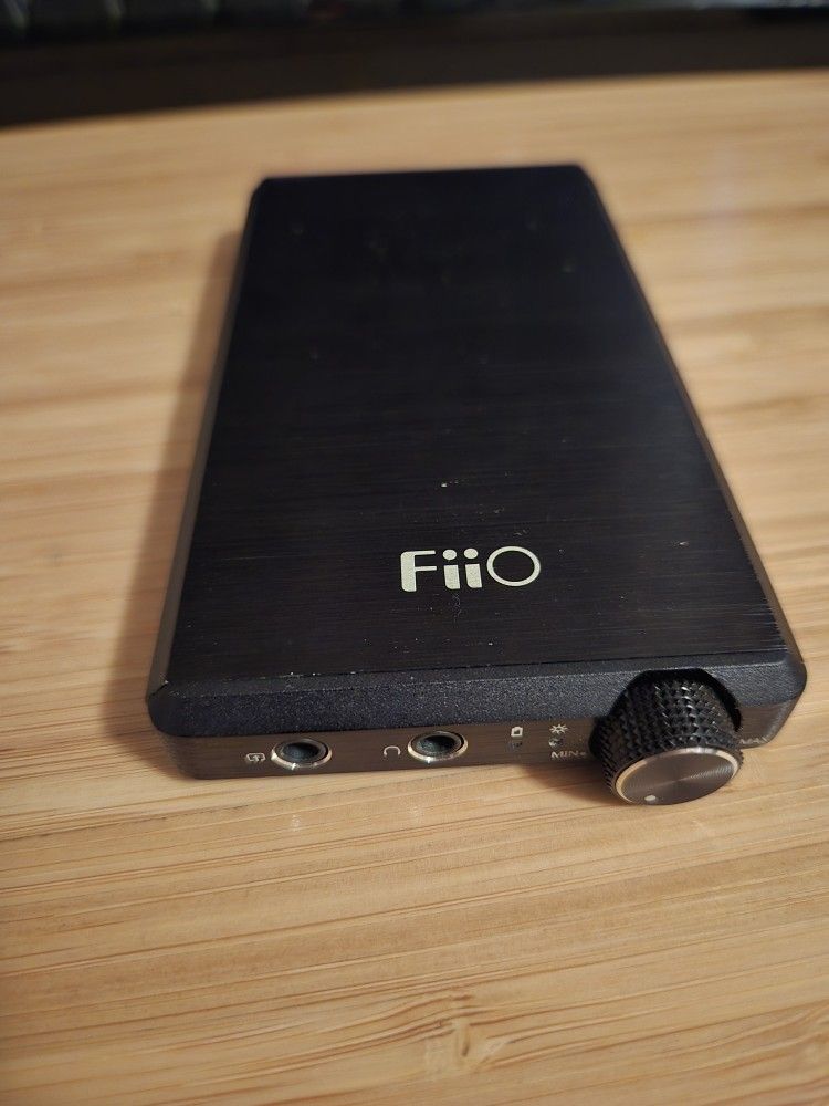 Fiio E12 Mont Blanc Portable Headphone Amplifier
