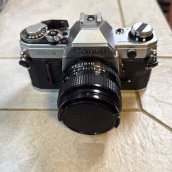 Vintage Camera AE-1 35mm SLR Camera 50mm 1:1.8 Lens