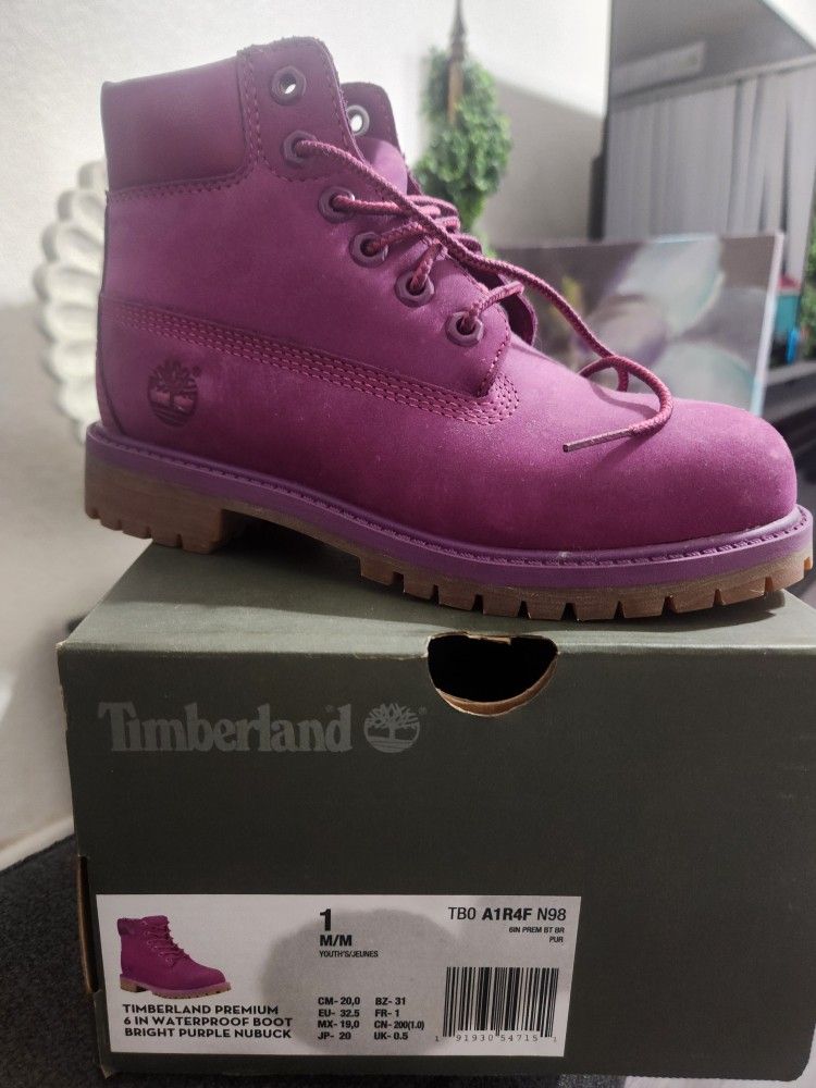 Timberlands Purple Size 1 Youth