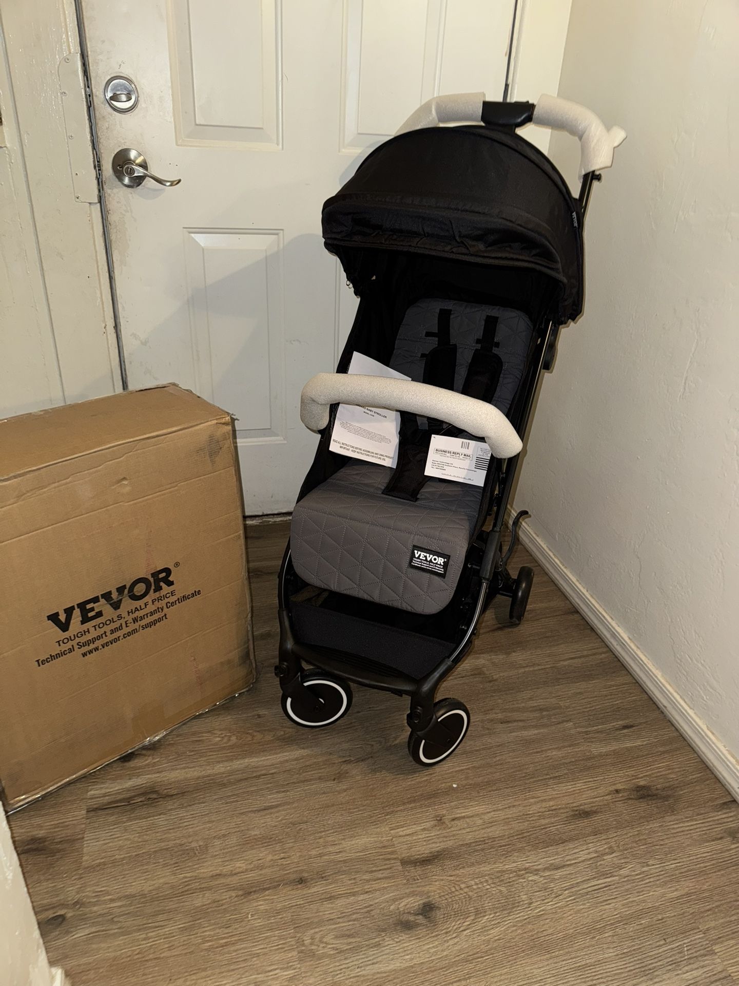VEVOR Standard Baby Infant Stroller with 95-150 Adjustable Backrest & 0/90 Adjustable Footrest, One-Click Folding Newborn Stroller with Cup Holder