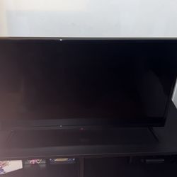 Insignia - Full HD TV (32 Inch)