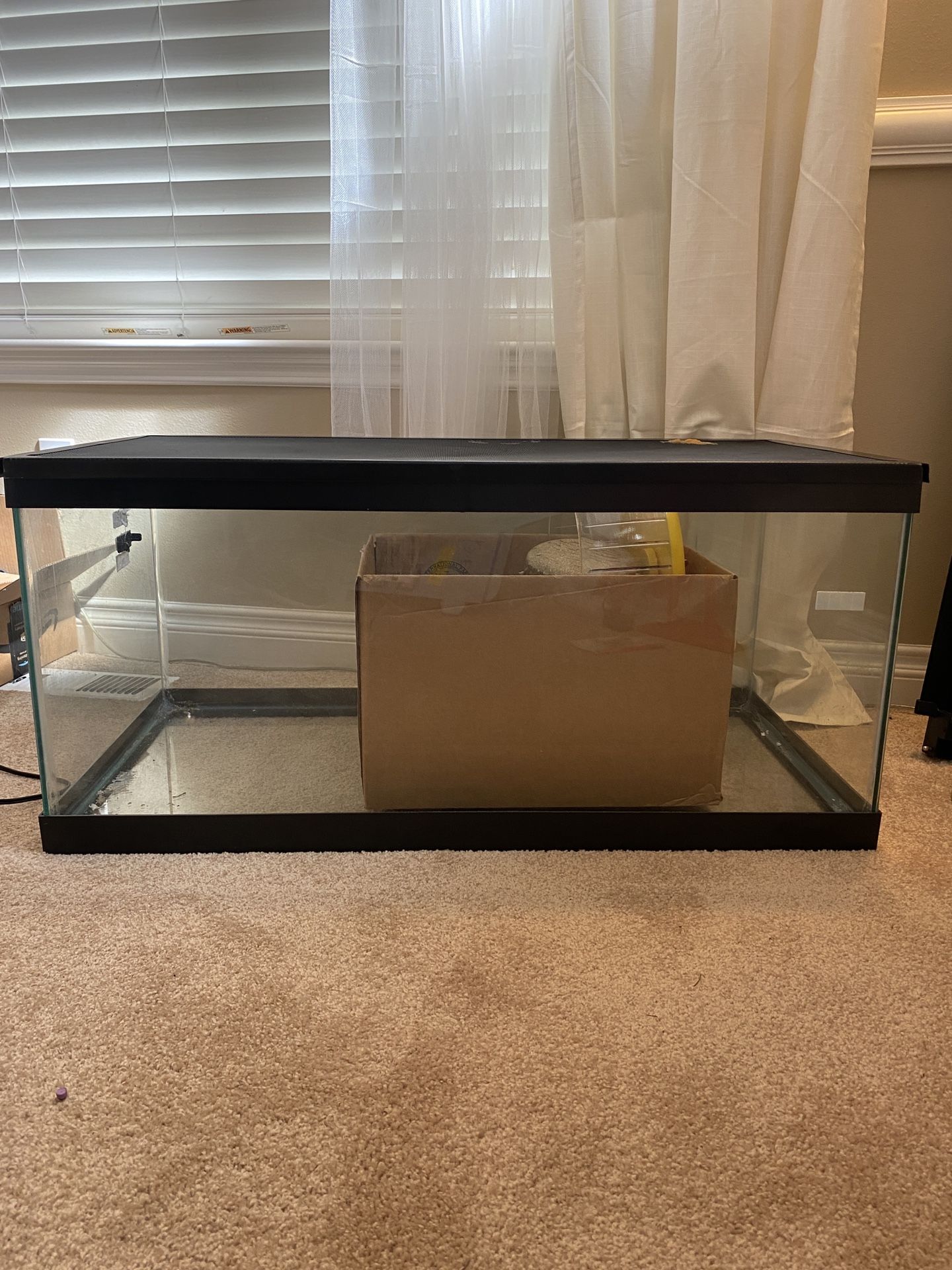 Hamster 40 gallon tank w accessories for sale in woodinville wa offerup