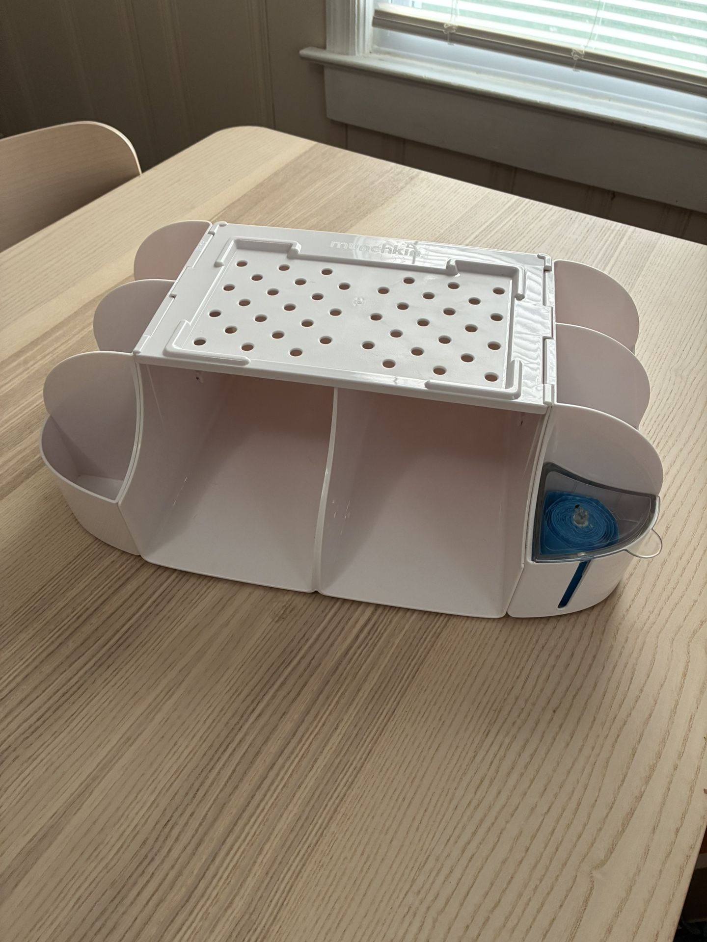 Munchkin Diaper Changing Station